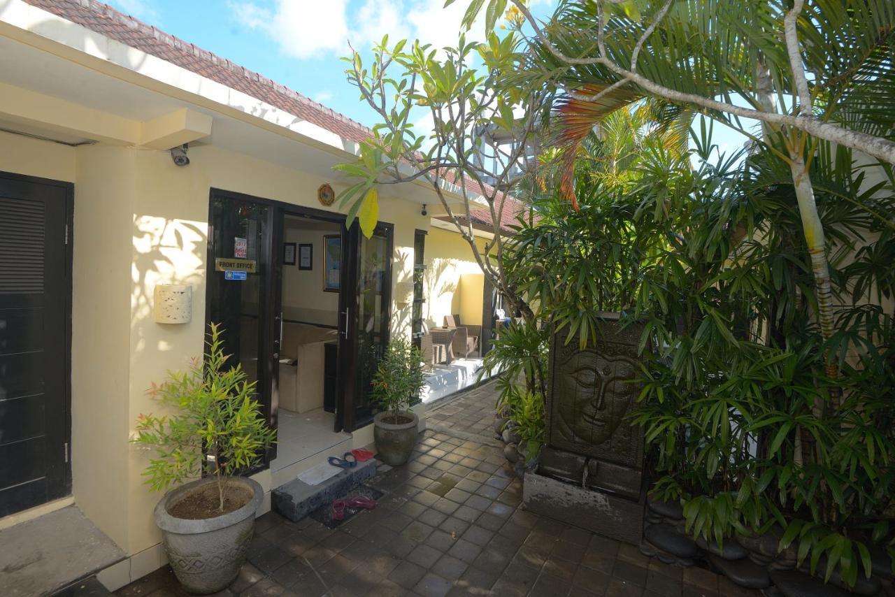 Andari Legian Hotel Bali Exterior photo
